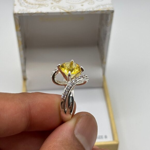 NWOT Charter Club Women's Silver Yellow Stone Cubic Zirconia Bling Ring Size 8 - Picture 5 of 7
